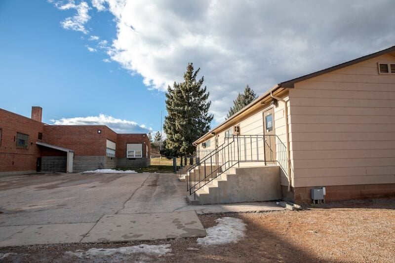 School portables serving as classrooms 