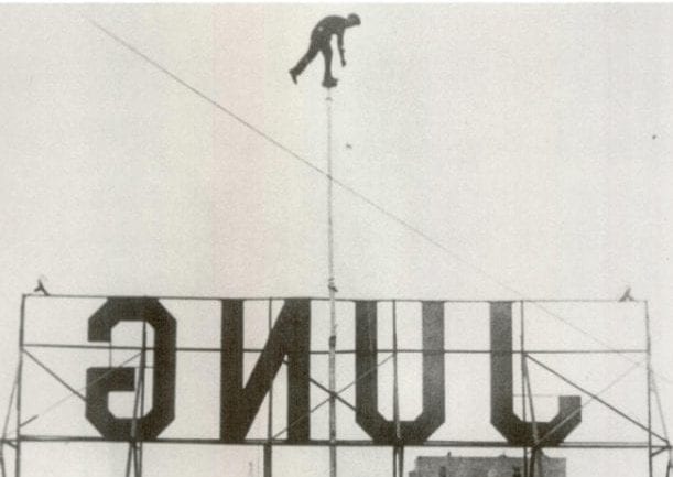 Alvin Shipwreck Kelly flagpole sitting in 1928.