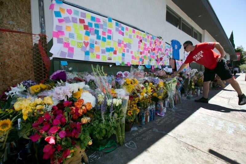 Memorial for Mely outside Trader Joe's