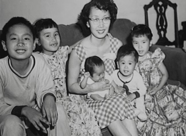 Kochiyama with her children 