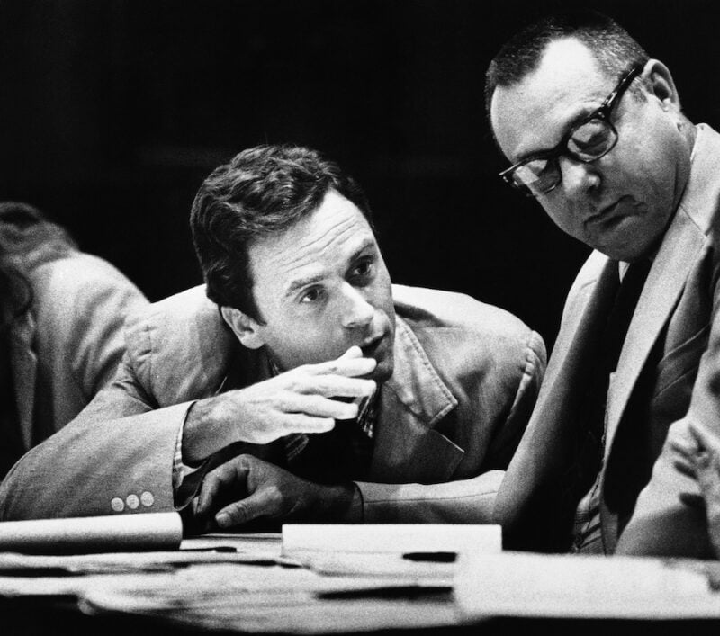 Serial killer Ted Bundy at the Chi Omega murder trial